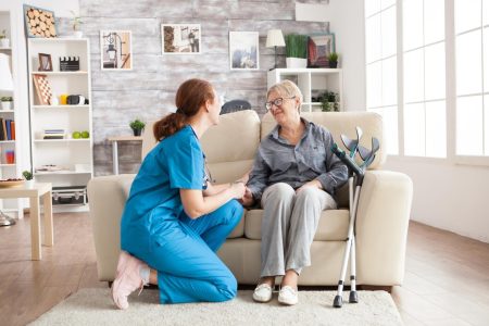 Choosing the Right Home Nursing Service